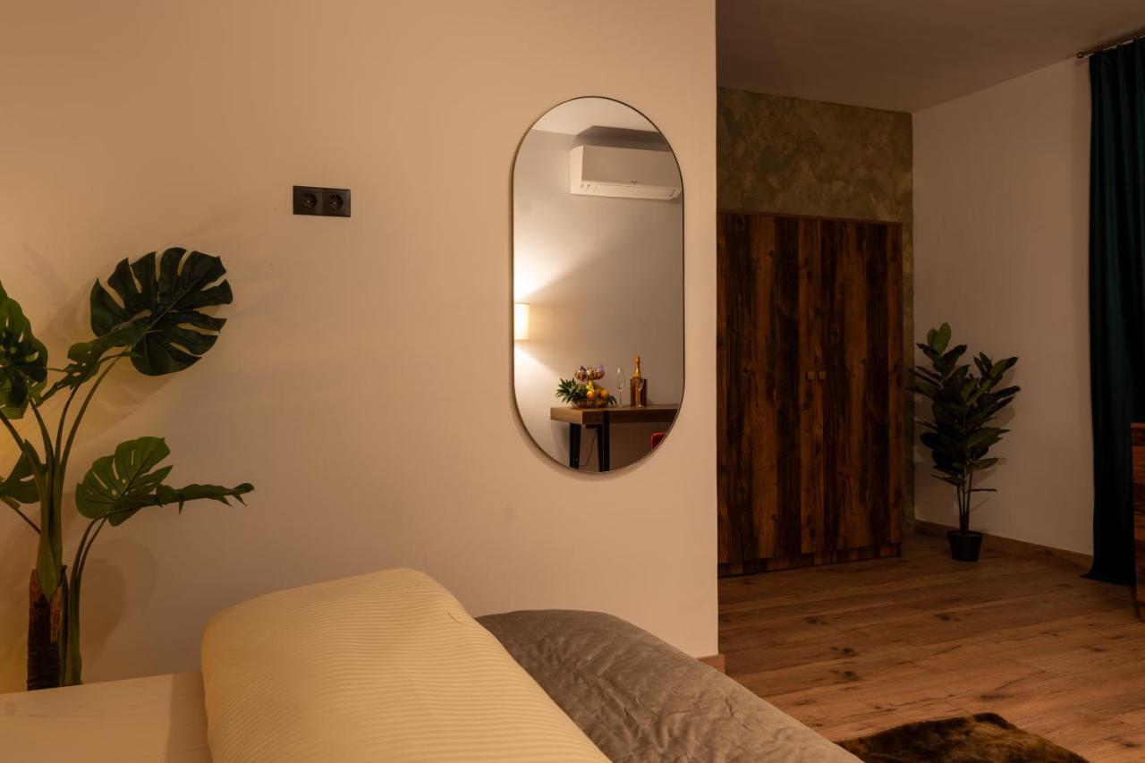 Апарт отель Boutique 17B Сибиу Экстерьер фото