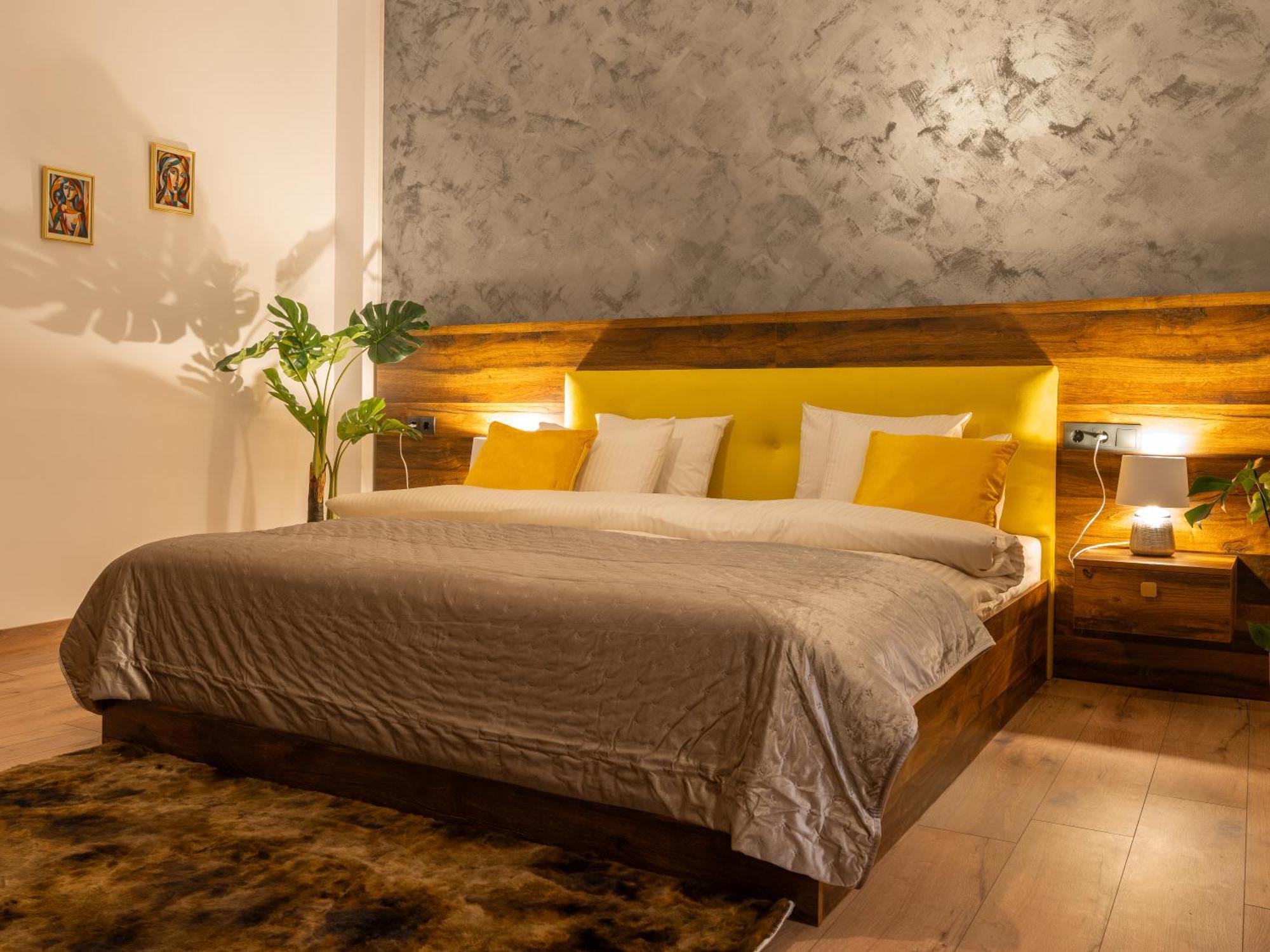 Апарт отель Boutique 17B Сибиу Экстерьер фото
